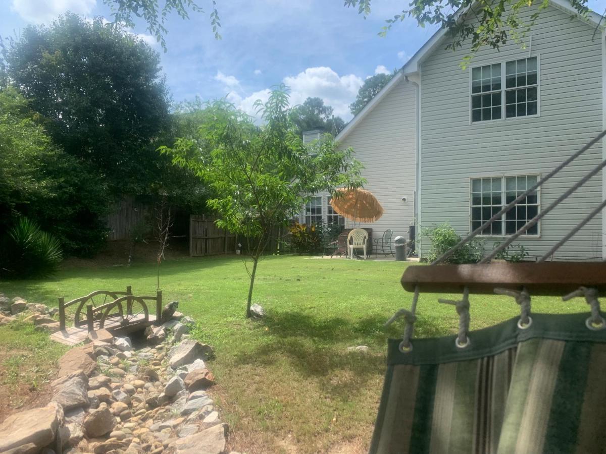 Captivating Home Near Downtown Atl Conley Eksteriør bilde