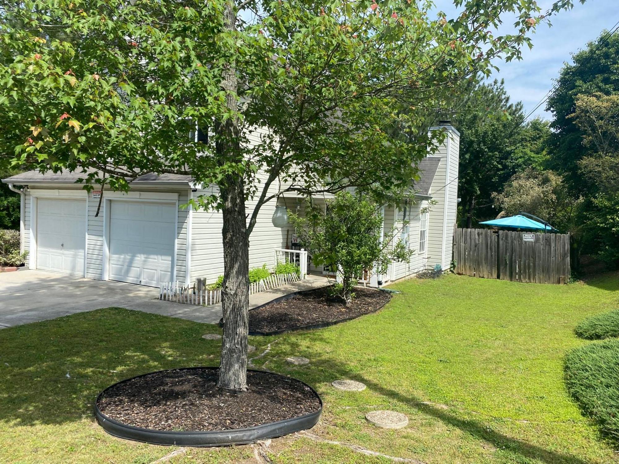 Captivating Home Near Downtown Atl Conley Eksteriør bilde